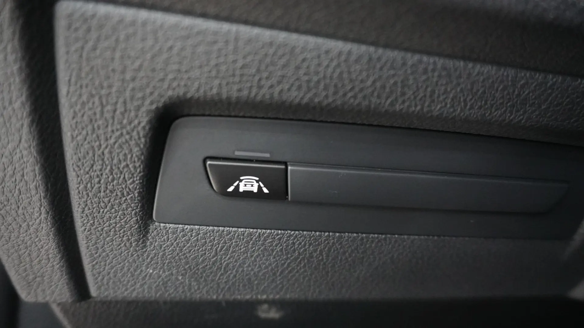 BMW 118 i Line Sport Auto 16