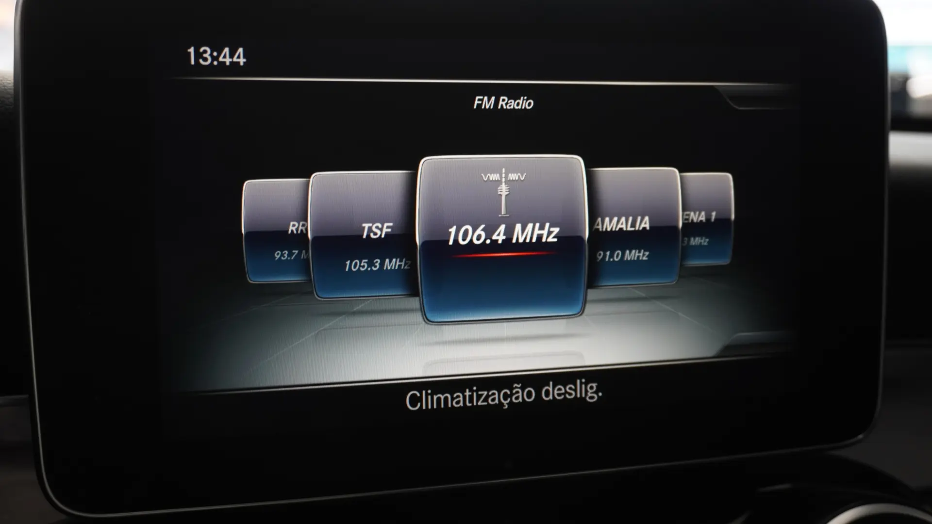 Mercedes-Benz C 180 (BlueTEC) d Station 7G-TRONIC Avantgarde 33