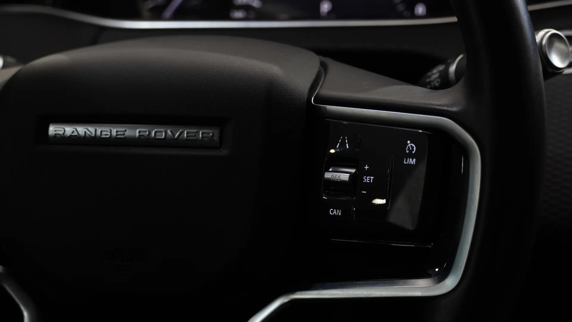 Land Rover Range Rover Evoque 1.5 HYBRID AWD S AUTO 39