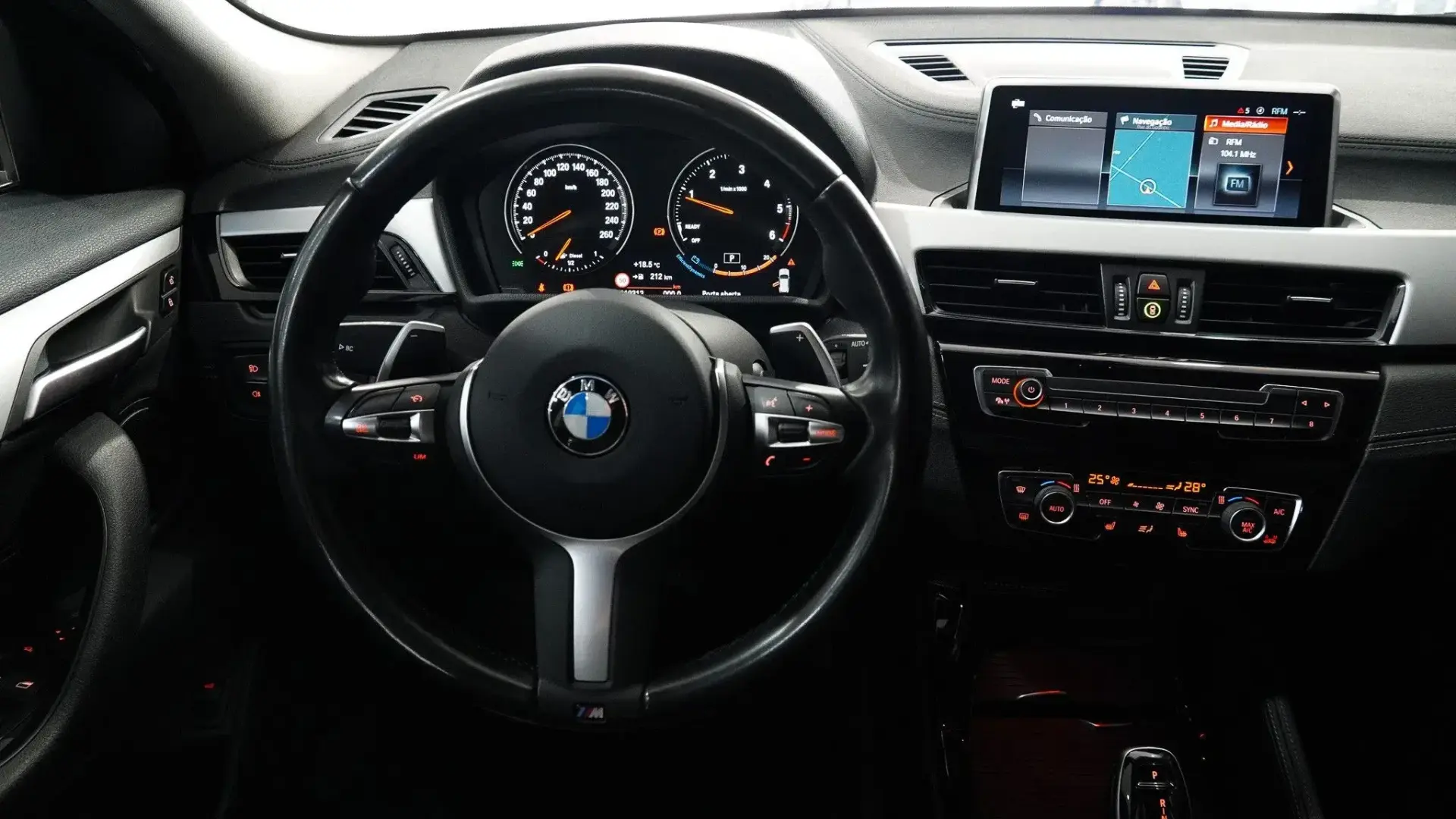 BMW X2 Auto 36