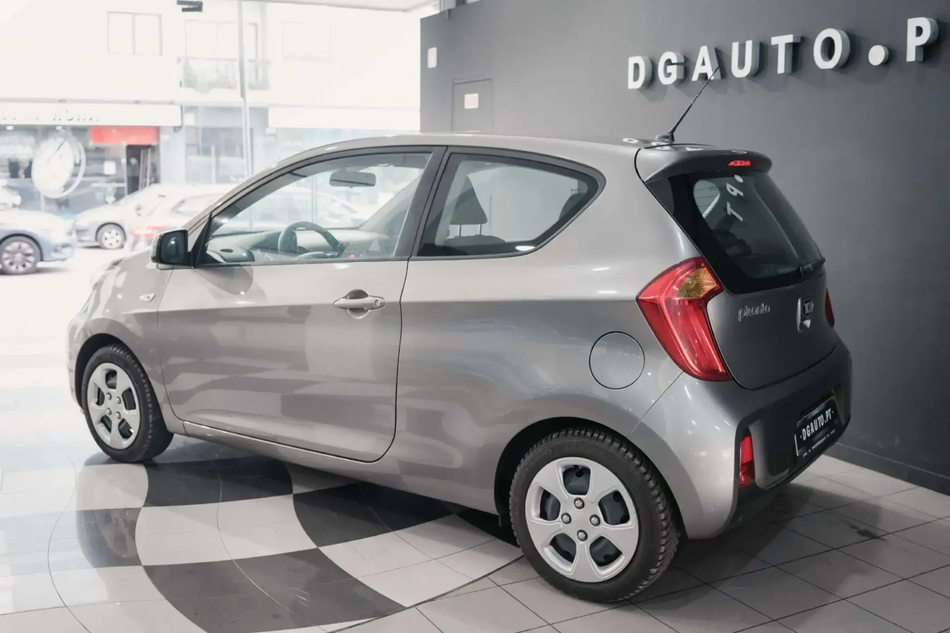 Kia Picanto 1.0 24