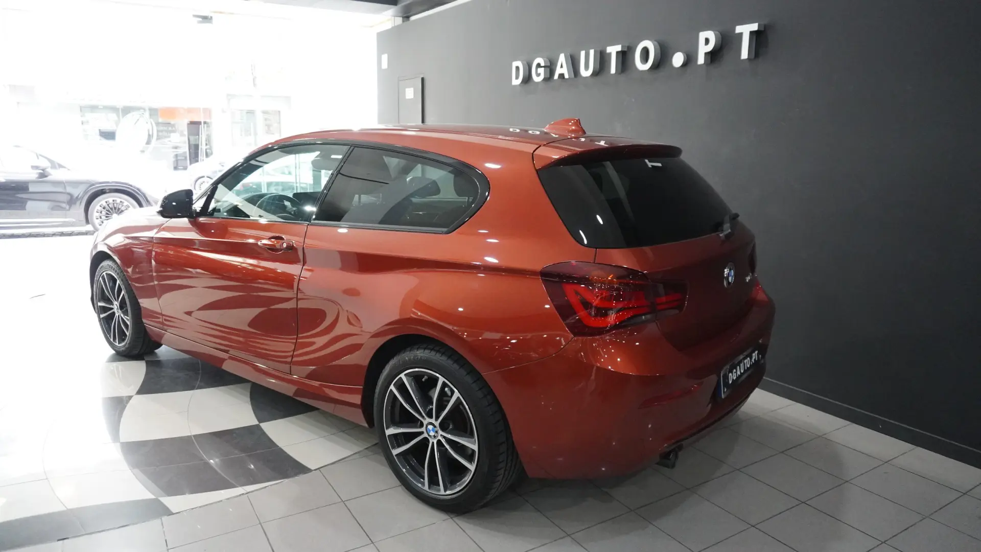 BMW 118 i Line Sport Auto 6