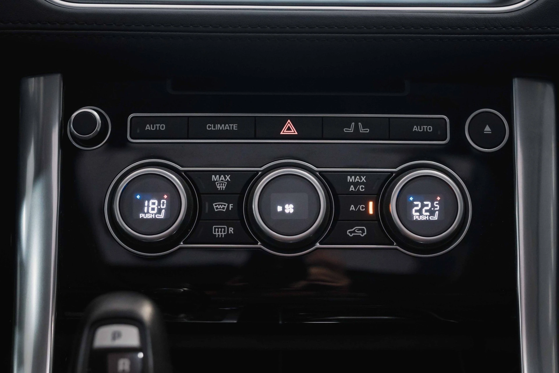 Land Rover Range Rover 4.4 SDV8 Autobiography 16