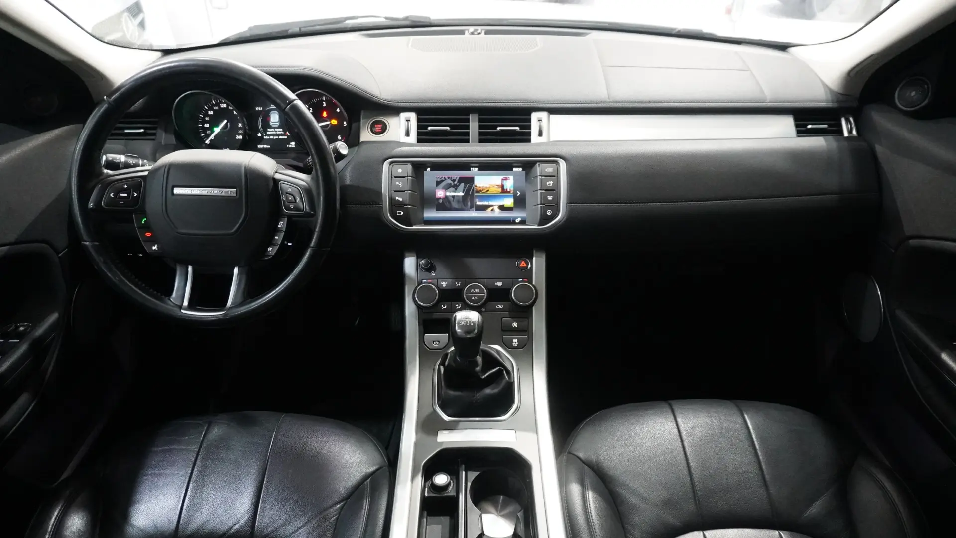 Land Rover Range Rover Evoque 2.0 eD4 SE Dynamic 18