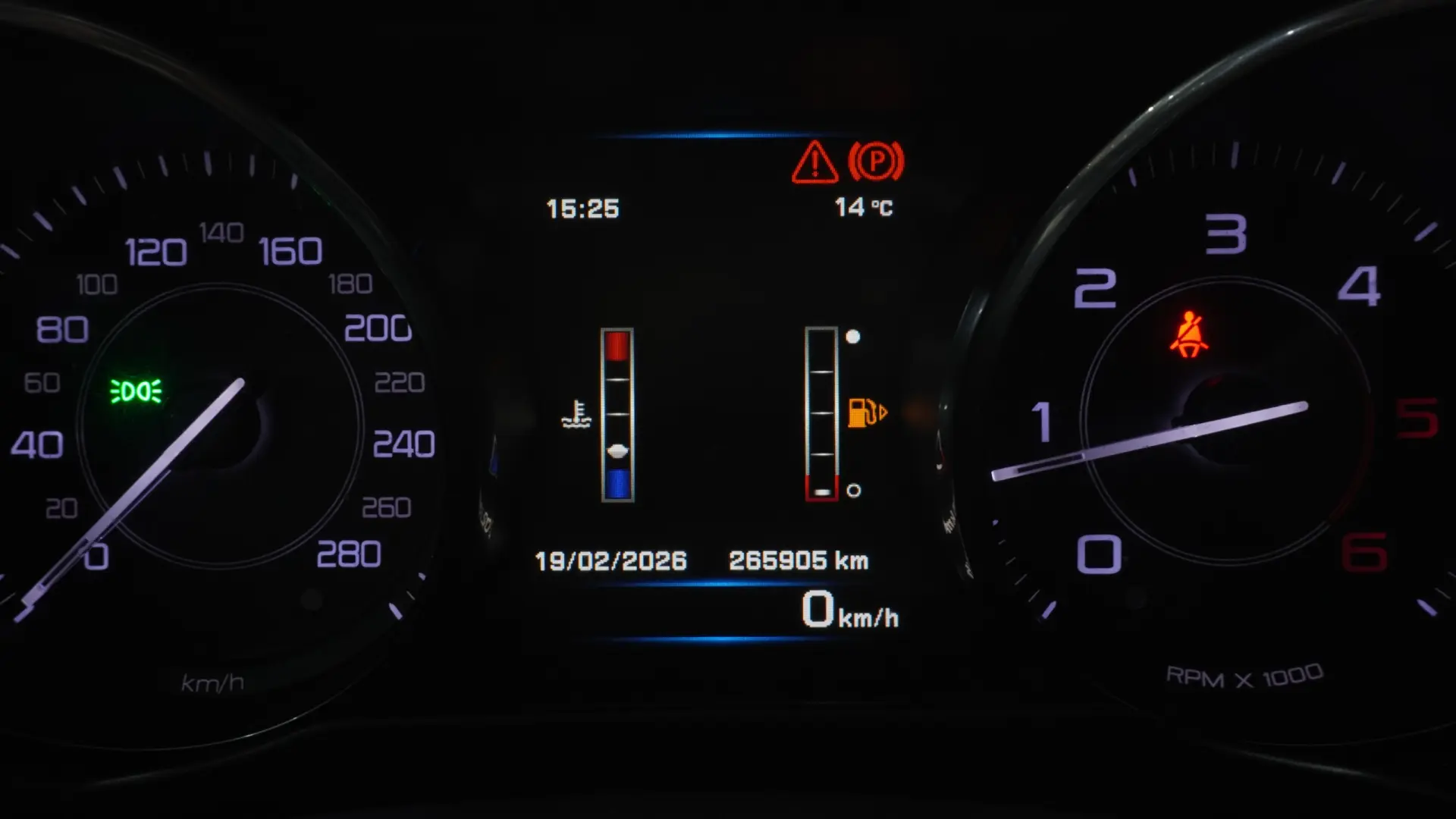 Jaguar XE 2.0 D Prestige 21