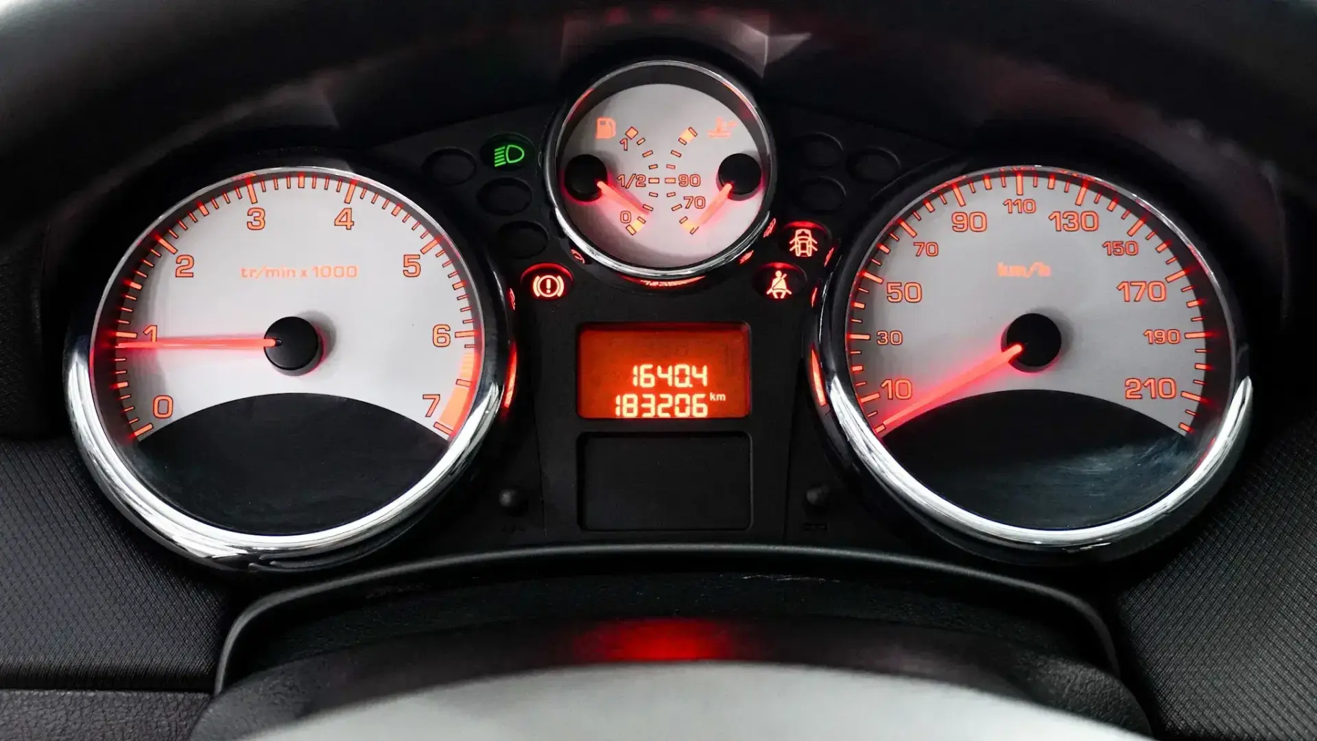 Peugeot 207 CC 15