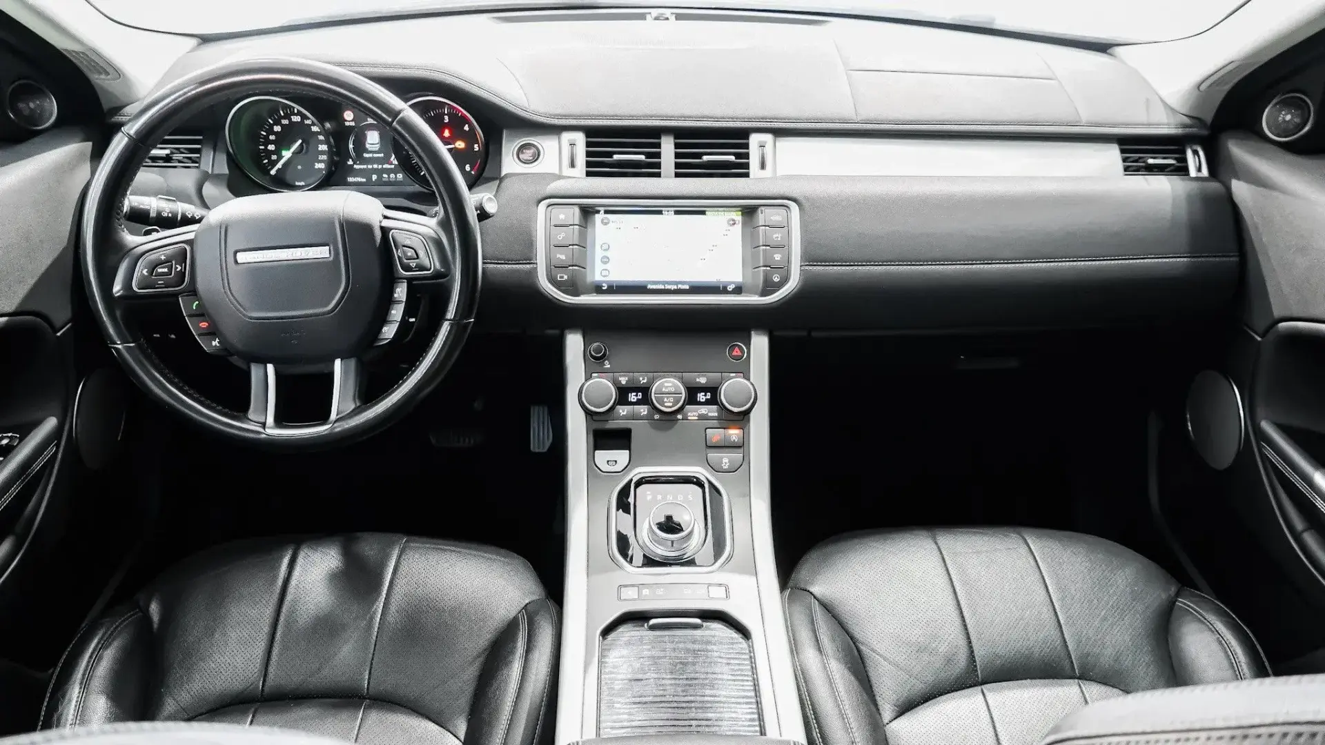 Land Rover Range Rover Evoque 26