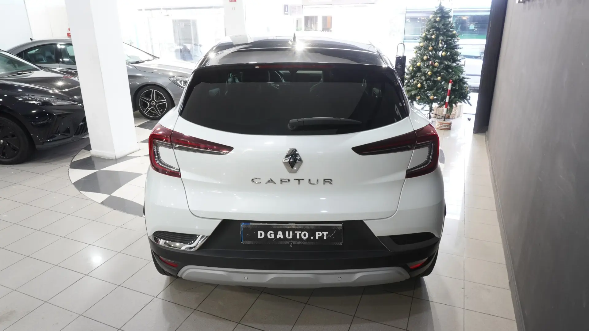 Renault Captur 1.0 TCe Evolution 11