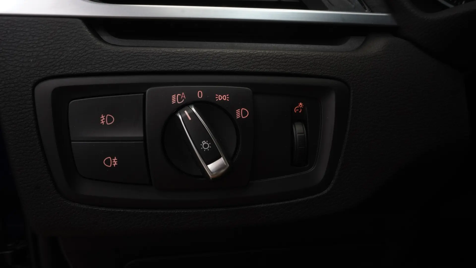 BMW X1 16 d sDrive 18