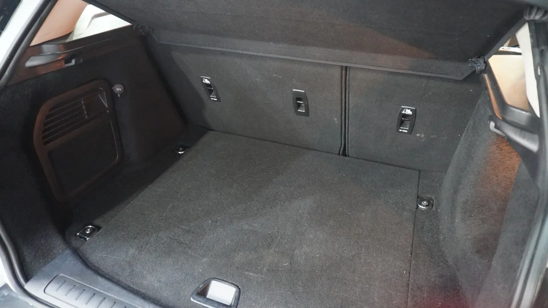 Land Rover Range Rover Evoque 2.0 eD4 SE Dynamic 10