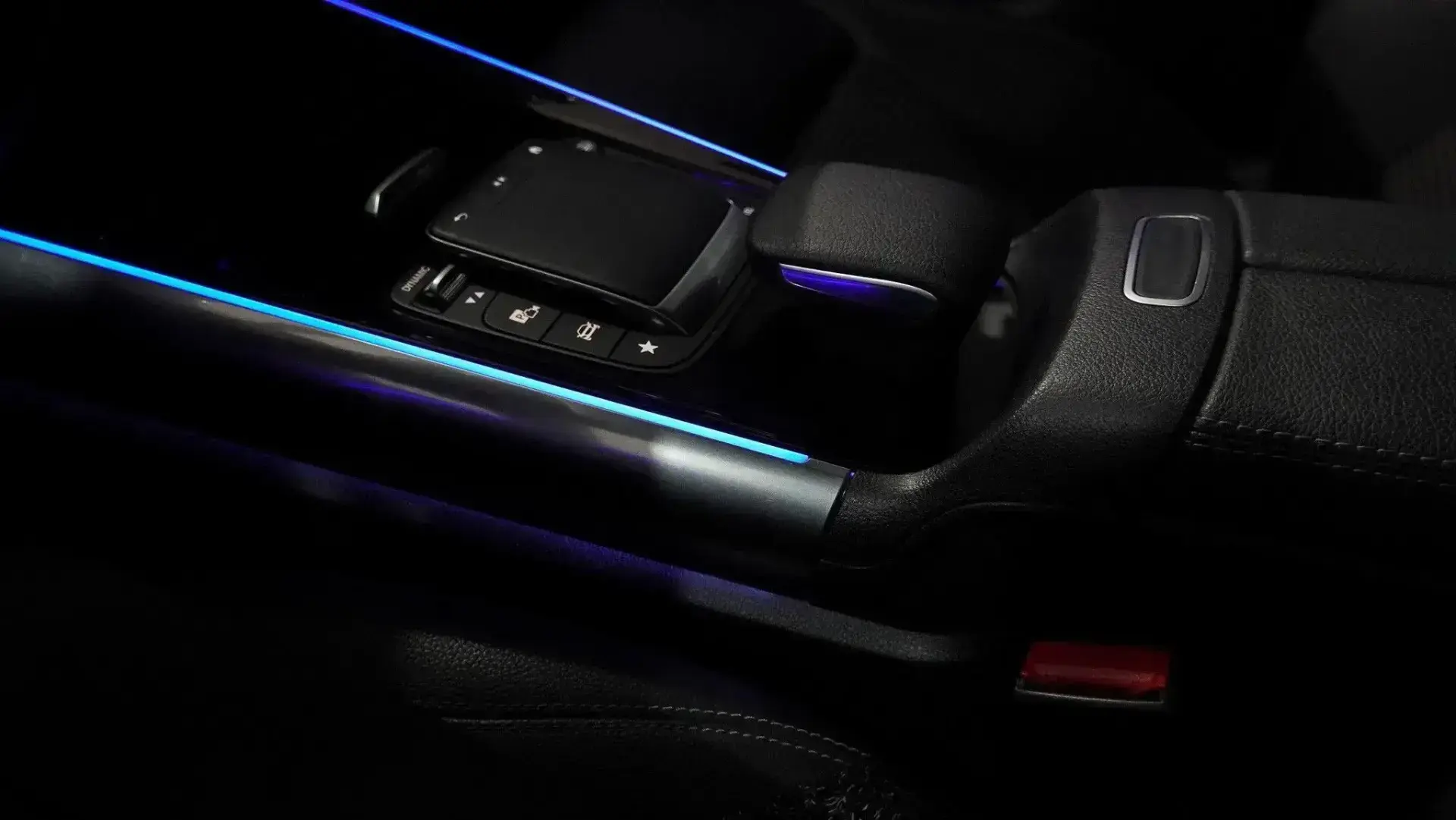 Mercedes-Benz GLA 200 d Progressive 36