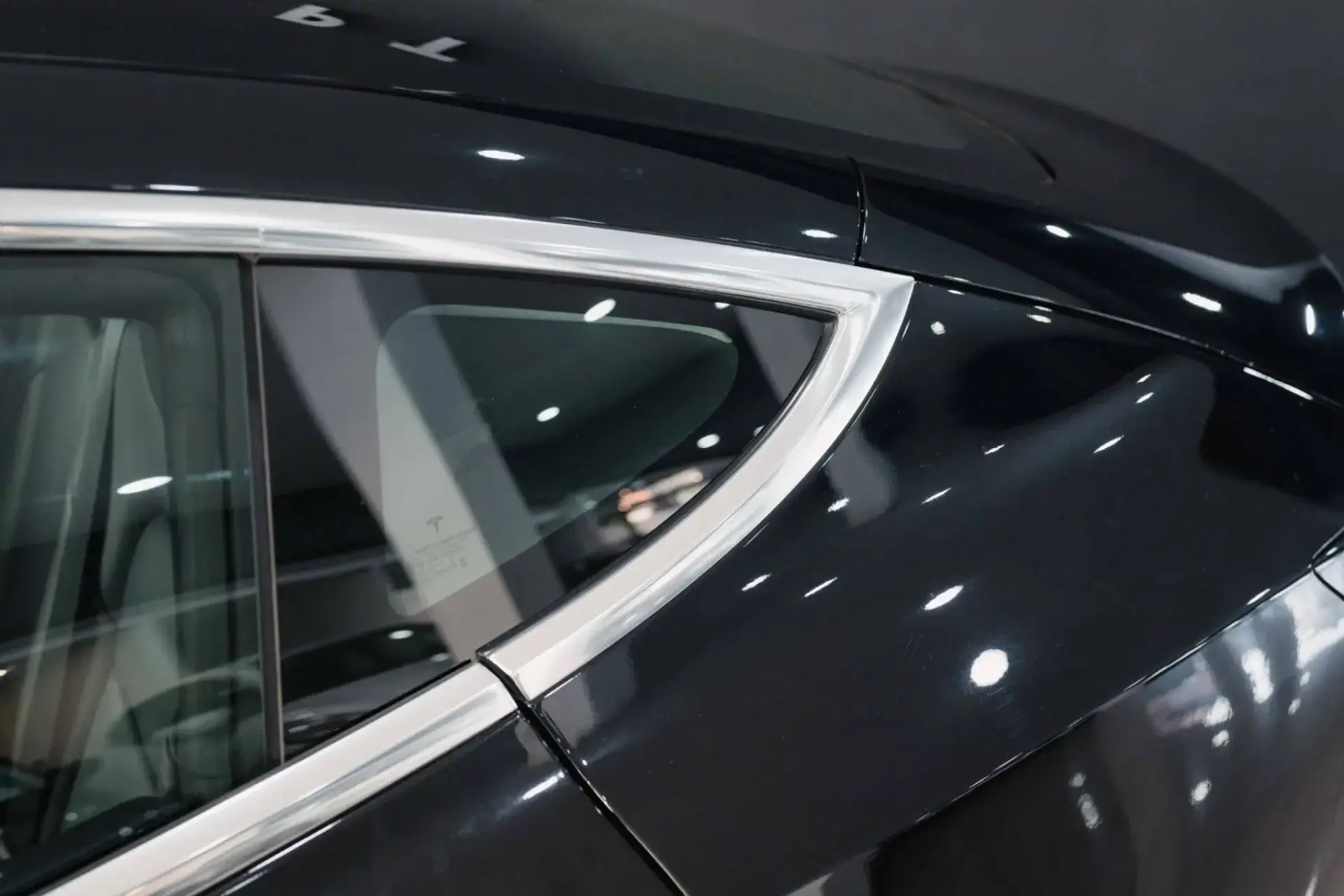 Tesla Model 3 18
