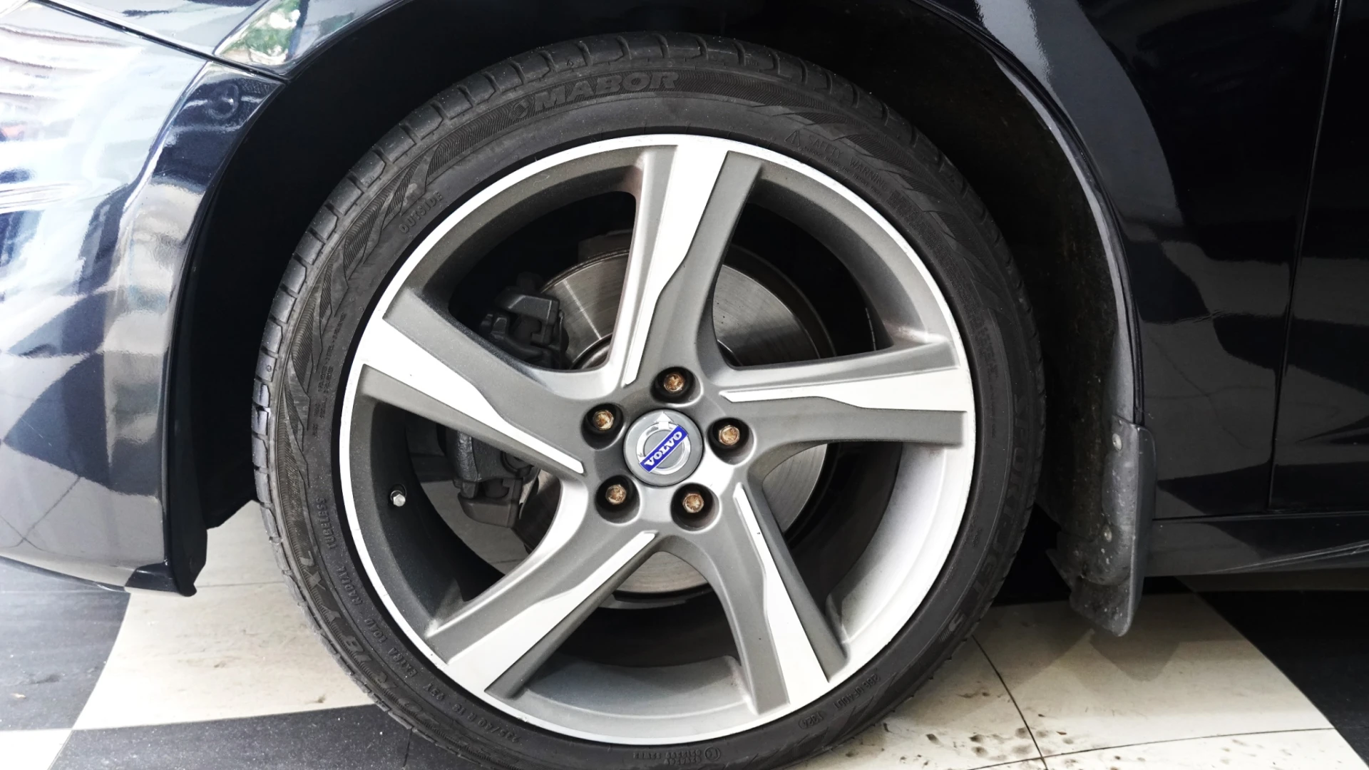 Volvo V60 1.6 D2 Drive R-Design Start/Stop 40