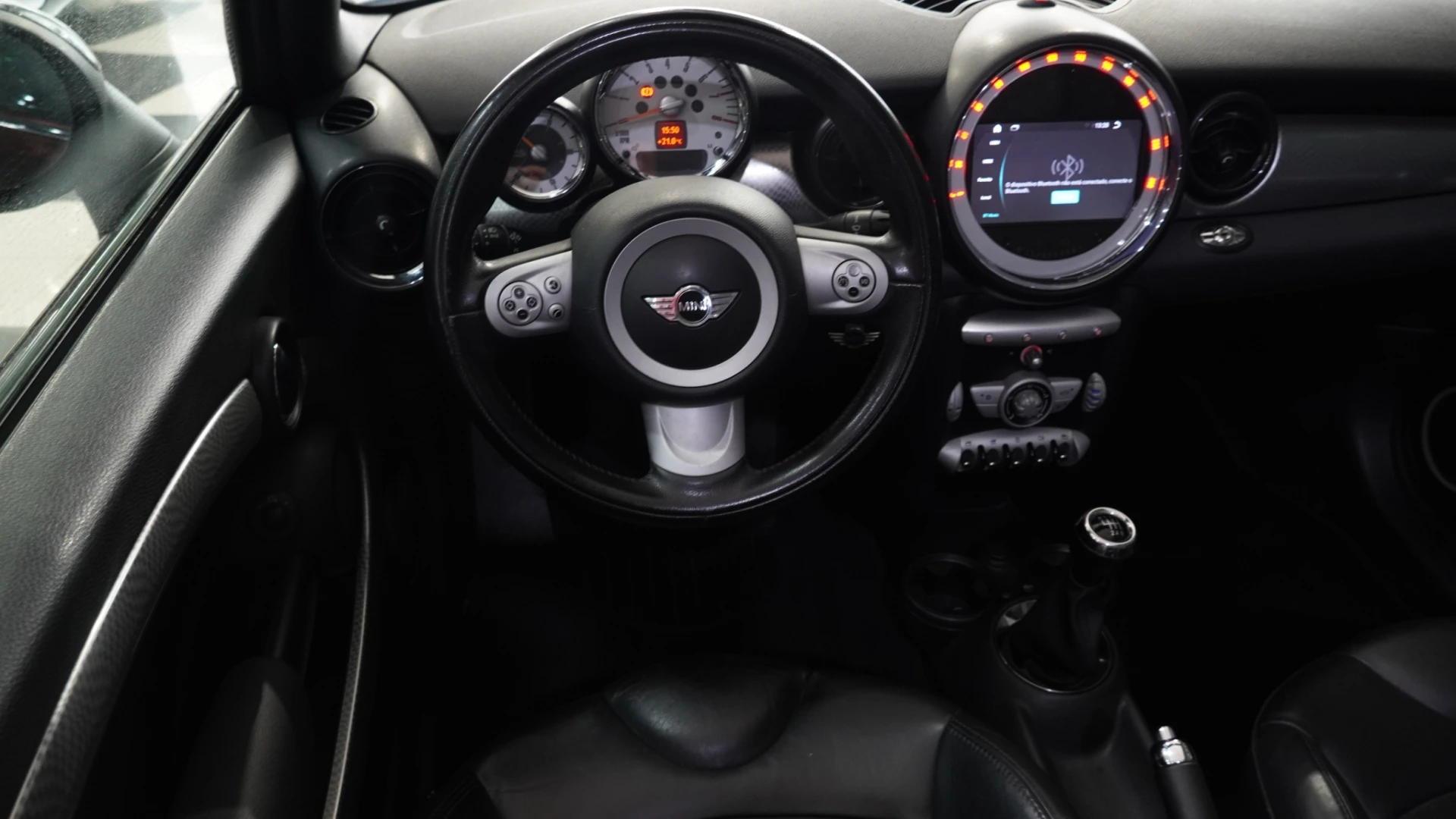 MINI 3 Portas Cooper Cabrio 1.6i 43