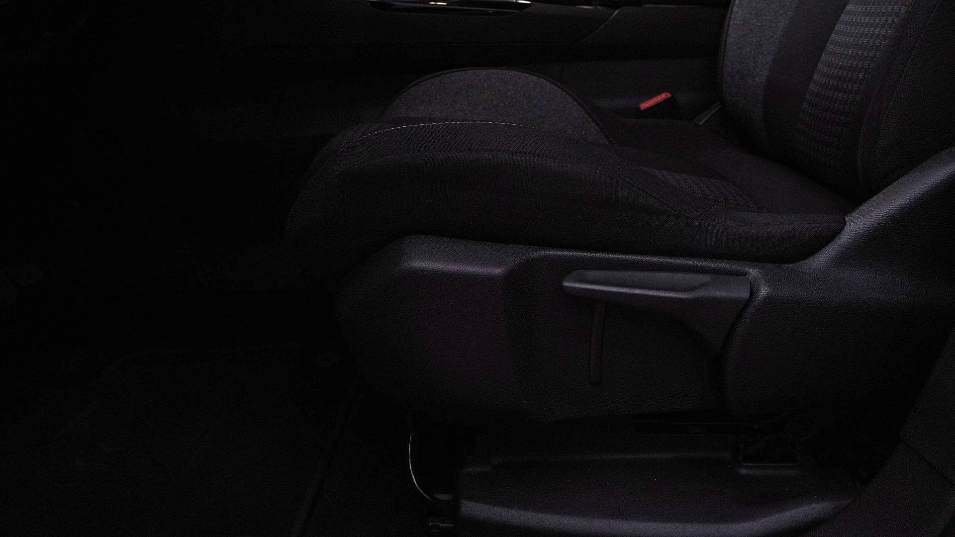 Peugeot 3008 Outro 6