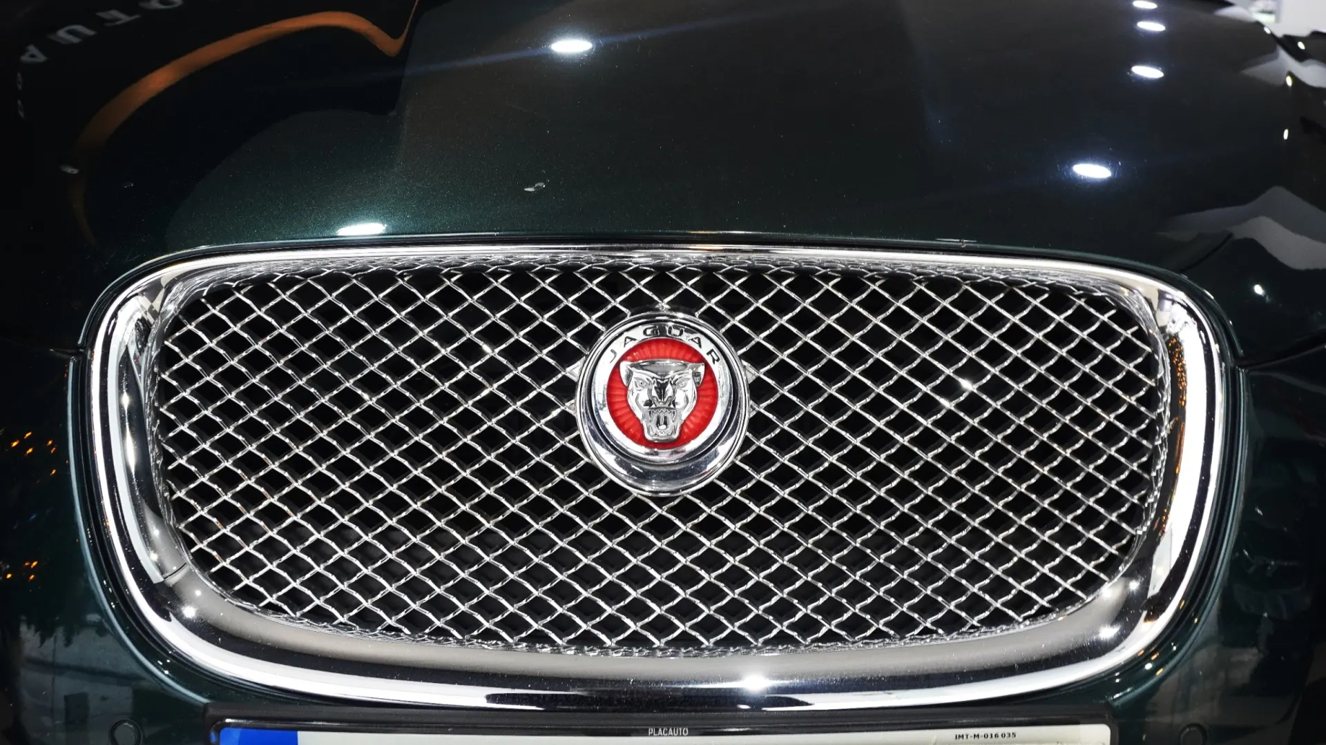 Jaguar XF 3.0 D V6 Luxury 3