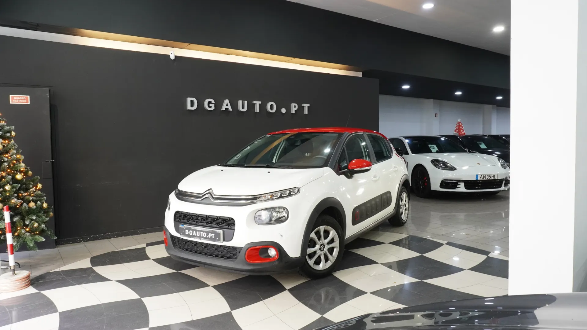 Citroën C3 SHINNE 1.2 2