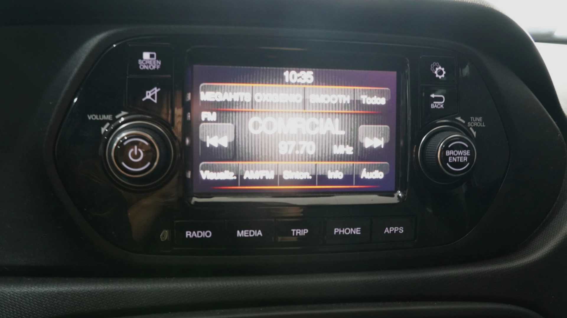 Fiat Tipo Station Wagon 1.3 M-Jet Street 16