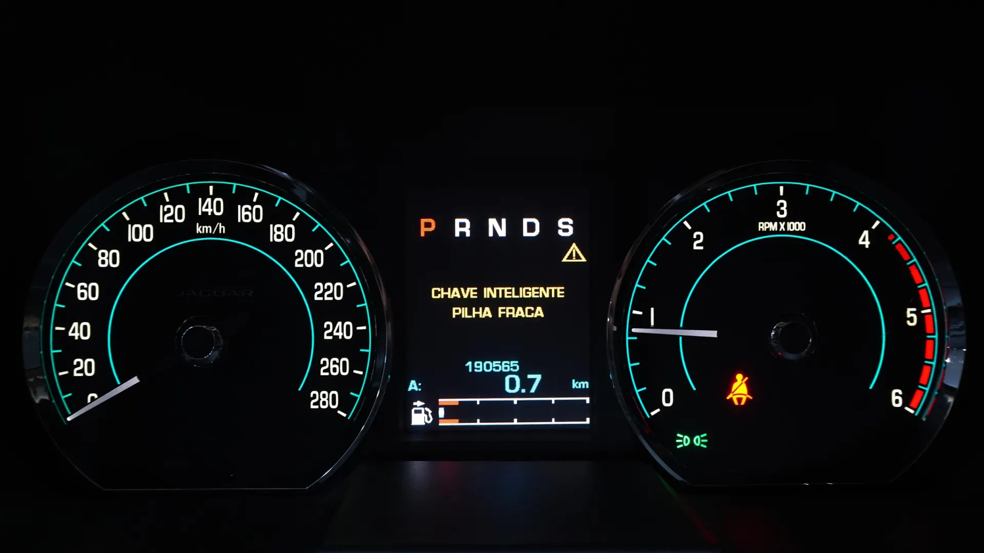 Jaguar XF 3.0 D V6 Luxury 29