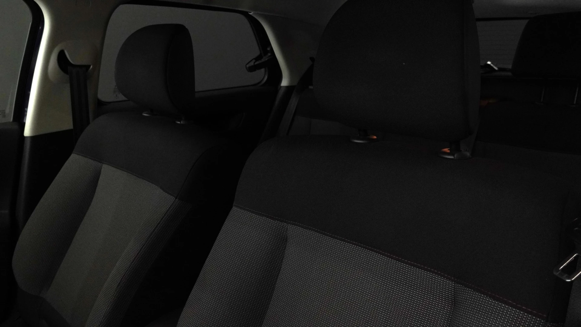 Citroën C4 Cactus 1.2 PureTech Feel 11