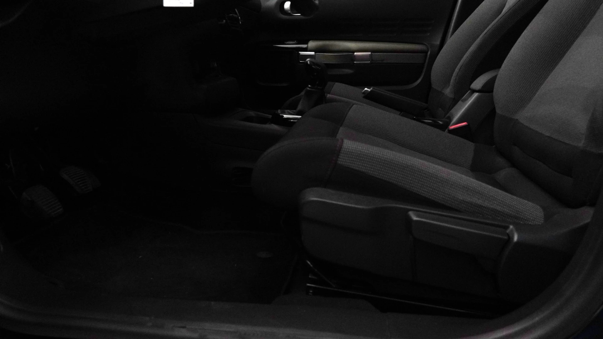 Citroën C4 Cactus 1.2 PureTech Feel 9