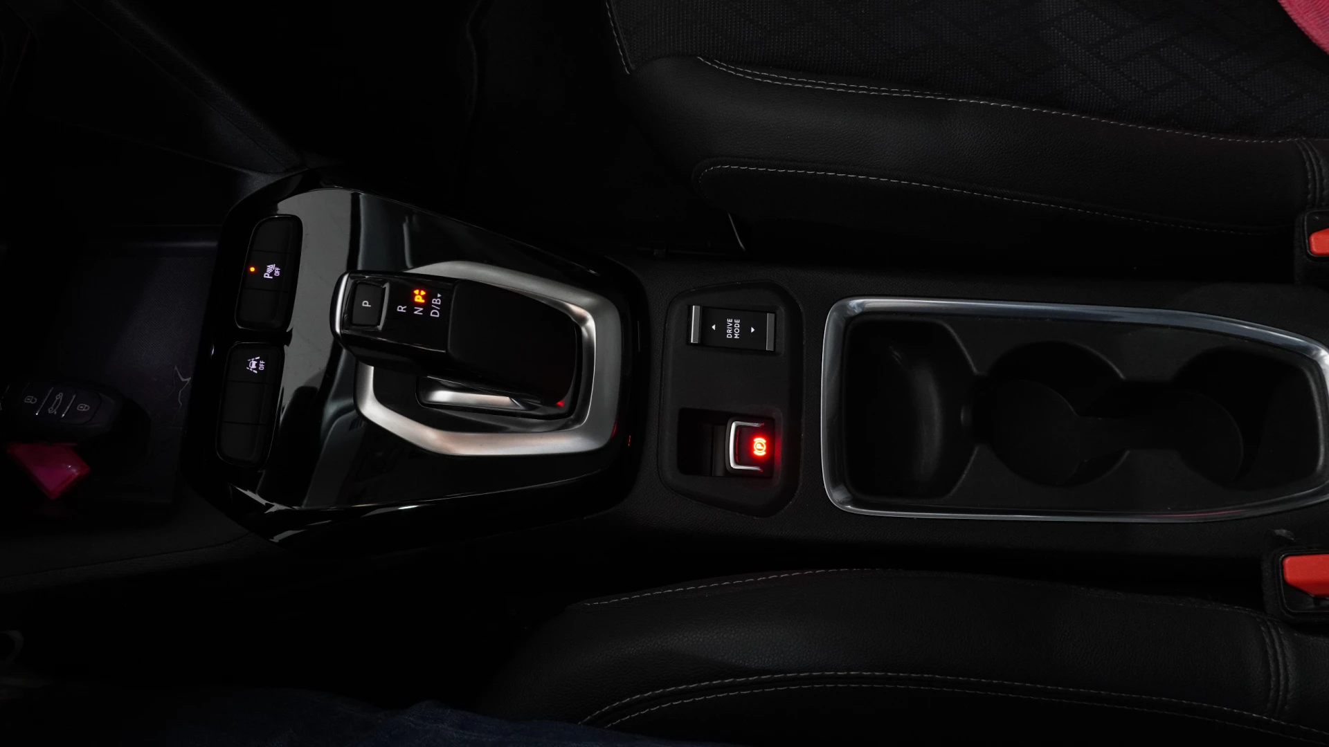 Opel Corsa-e 136CV Elegance 100% Elétrico 25