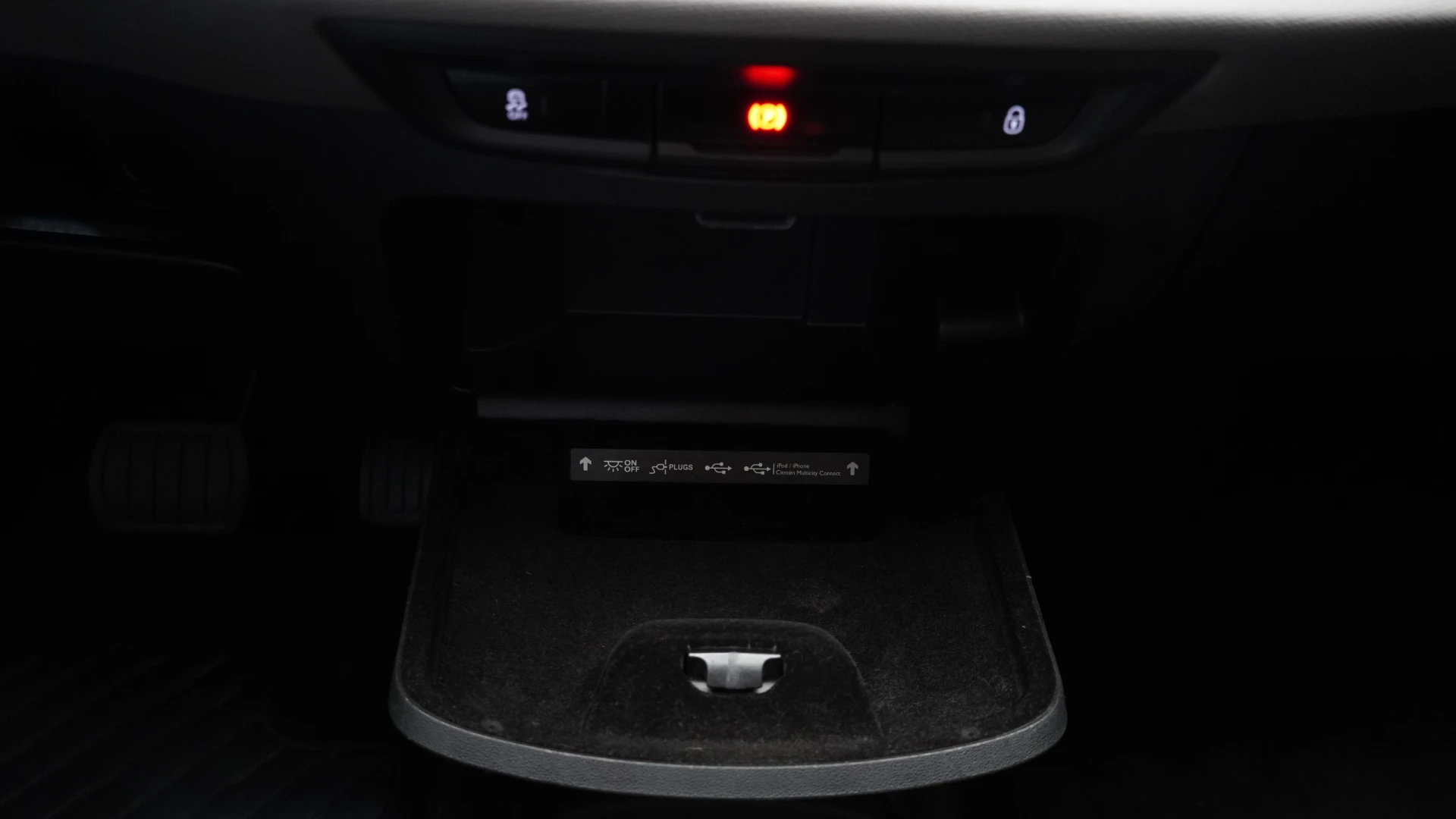 Citroën C4 Grand Picasso 1.6 HDI 7LUG 32