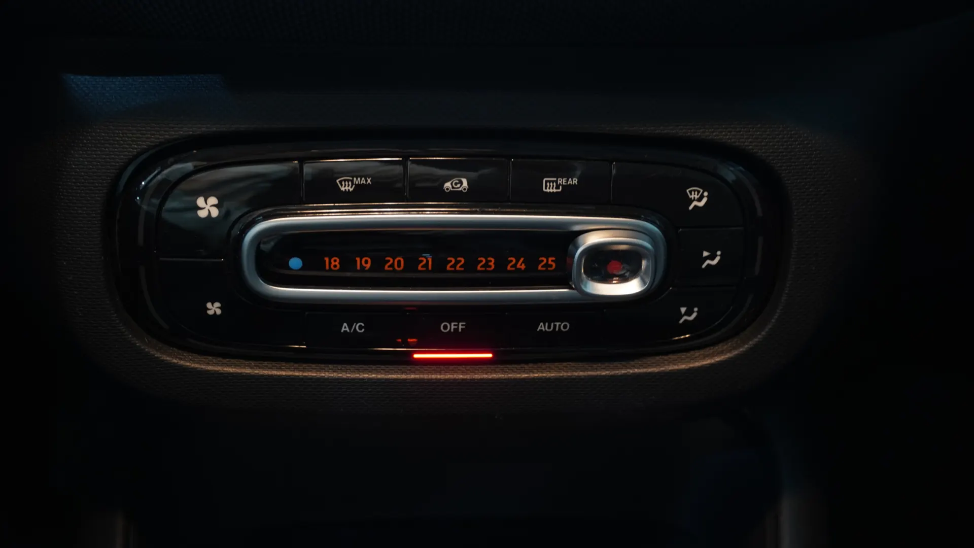 Smart ForTwo Coupé EQ Passion 14