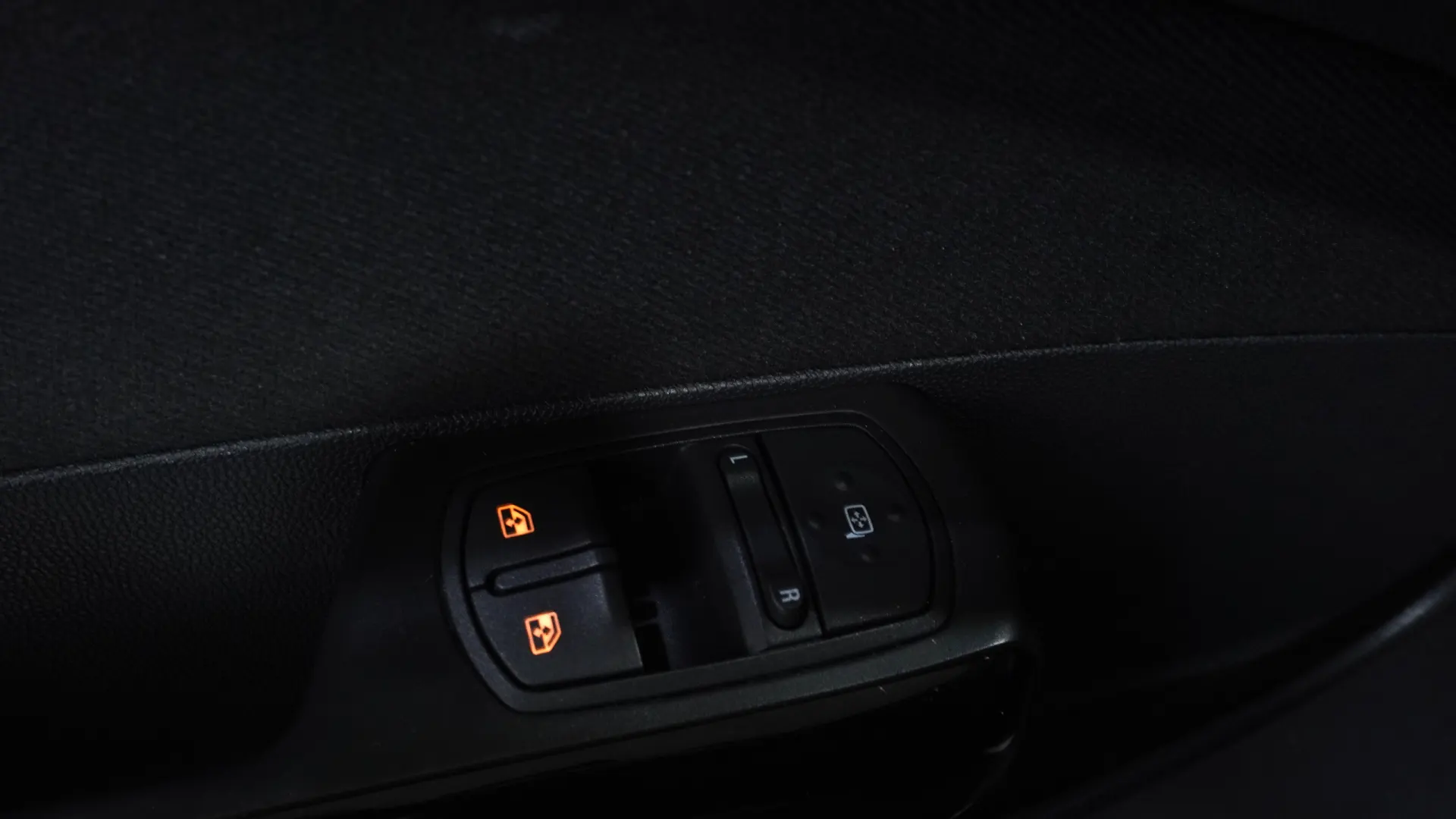 Opel Corsa 1.3 CDTI Edition Série 111 Anos 16