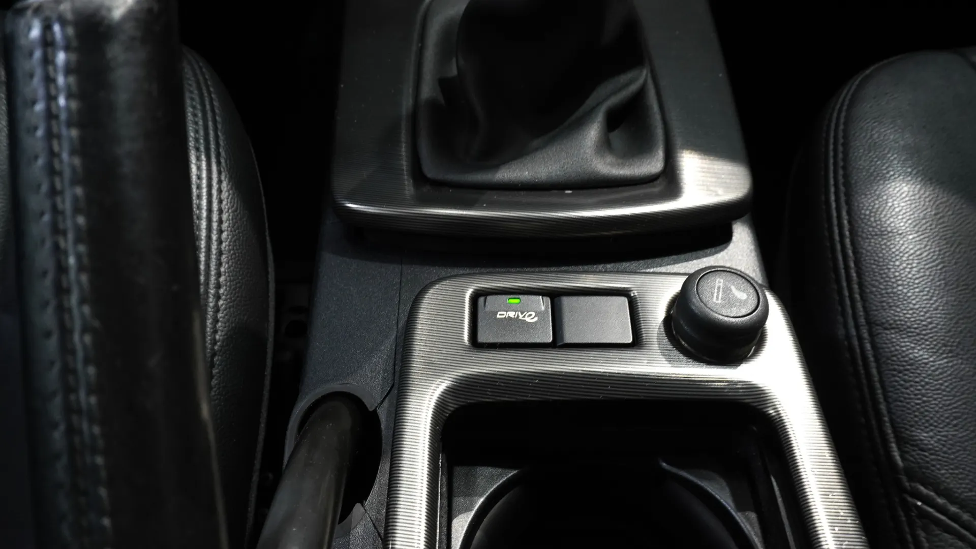 Volvo S40 1.6D R DESIGN 28