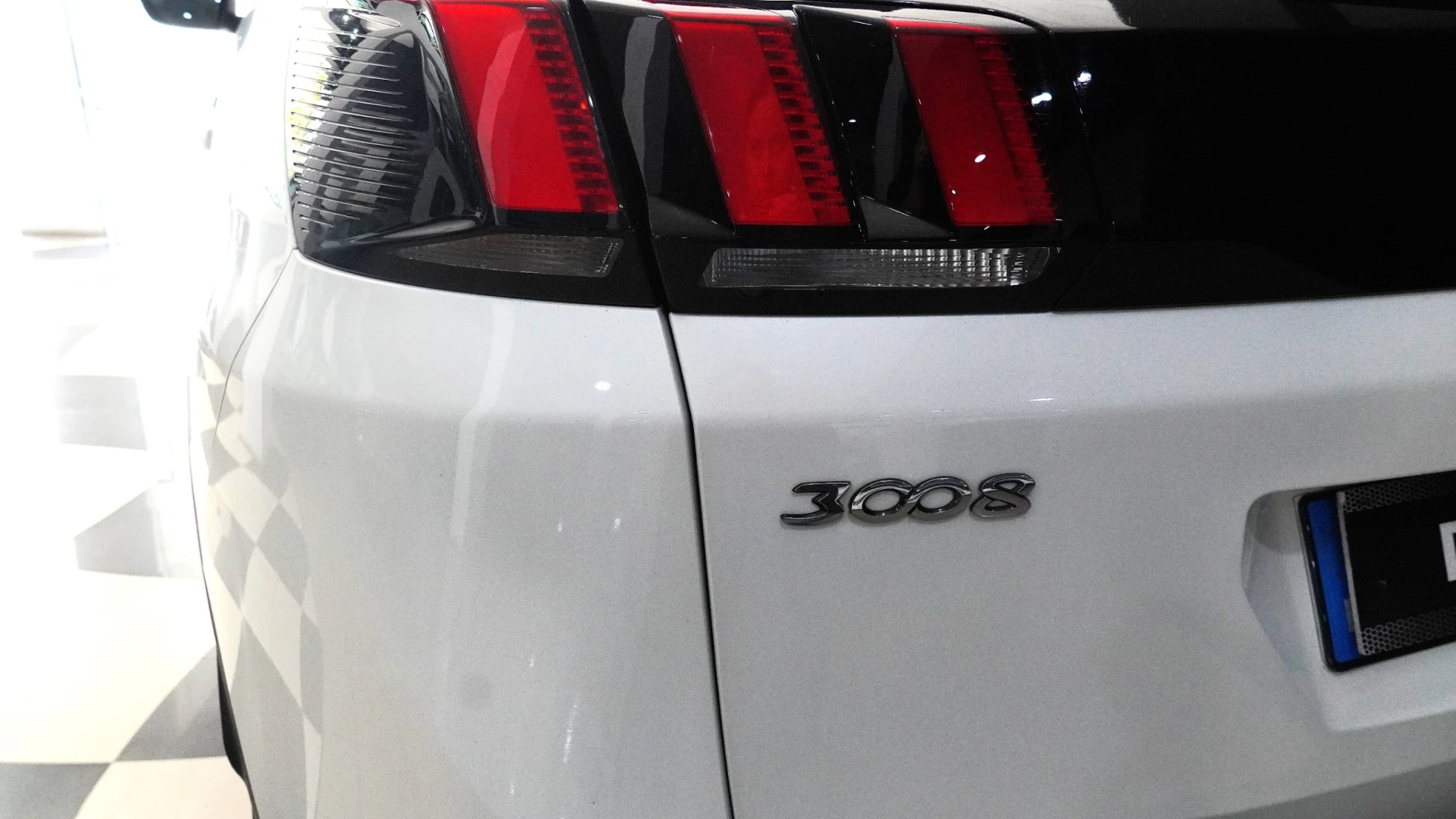 Peugeot 3008 Outro 12