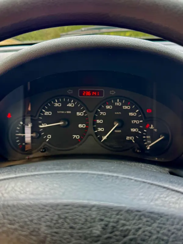 Citroen Berlingo 1.9 Exclusive 5