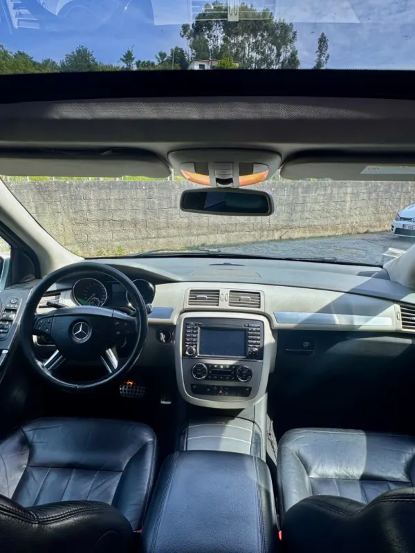 Mercedes-Benz R 320 CDi 4-Matic 13