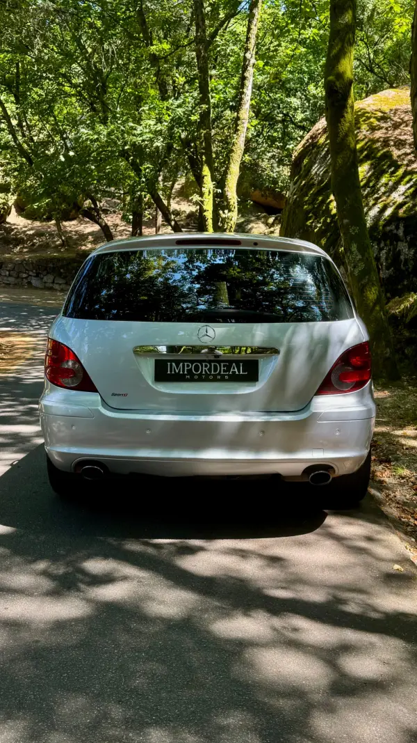 Mercedes-Benz R 320 CDi 4-Matic 5