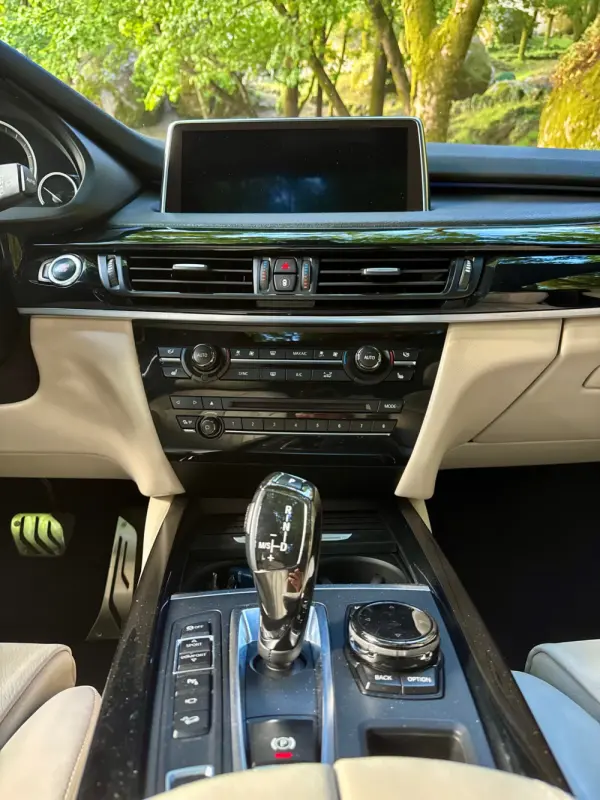 BMW X5 40e xDrive Pack M 36