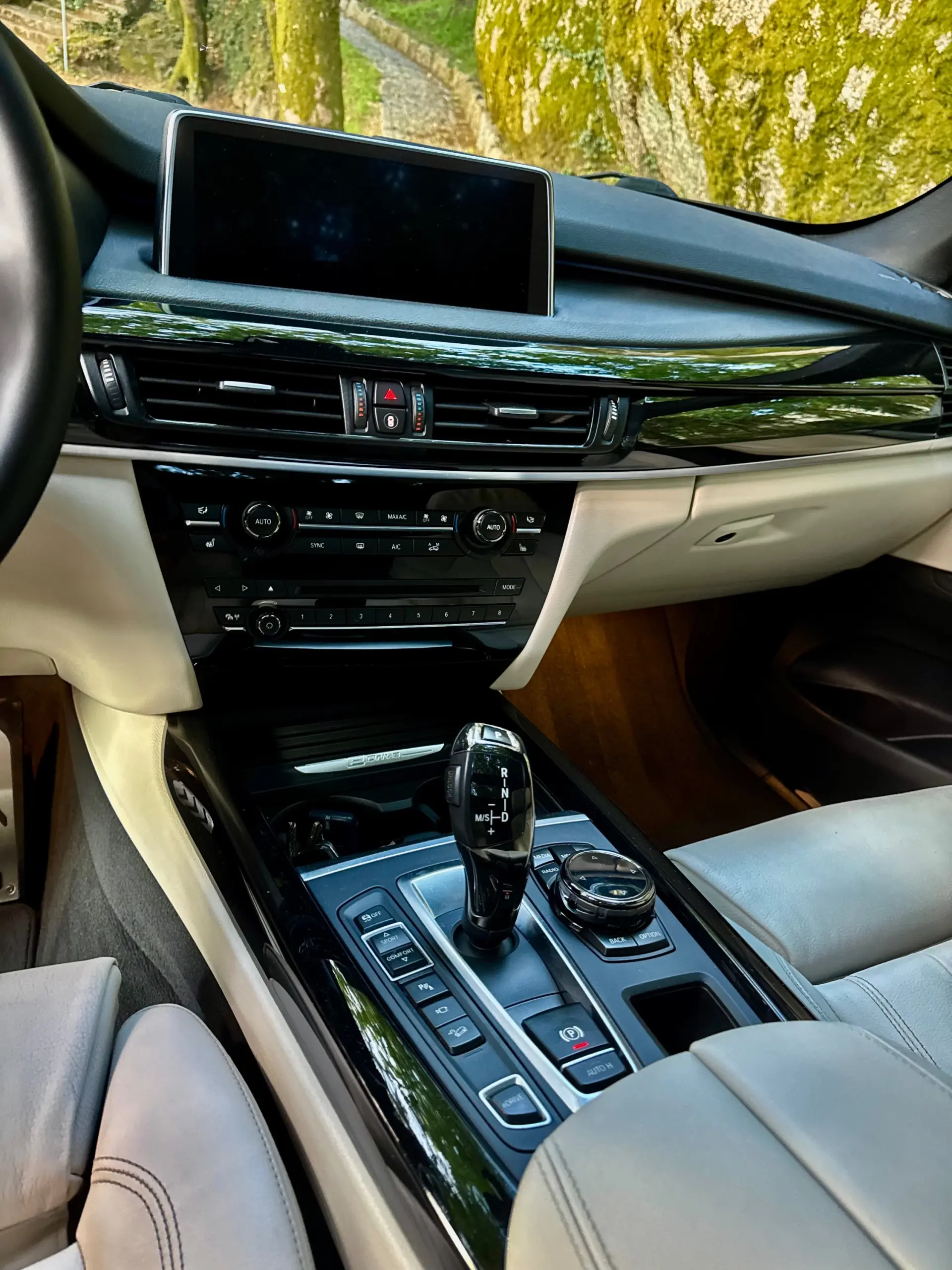BMW X5 40e xDrive Pack M 42