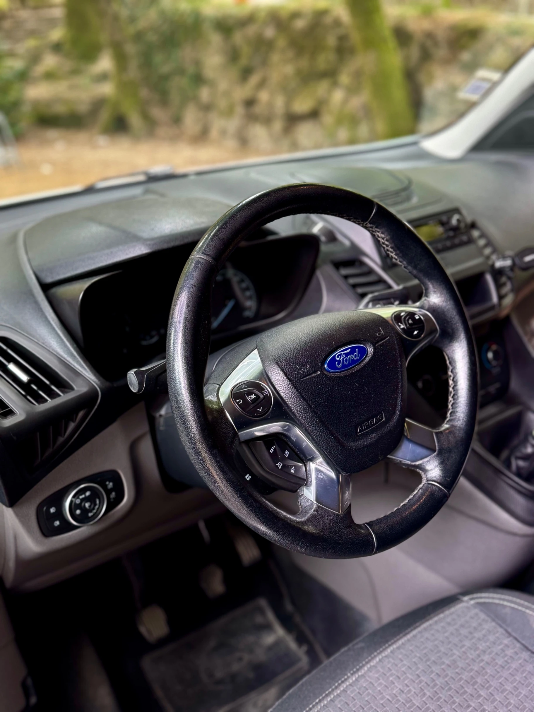 Ford Transit Connect 6