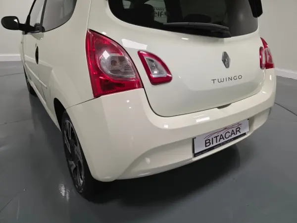 Renault Twingo 1.2 16V Dynamique 23