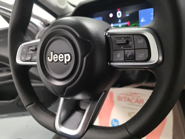 Jeep Avenger 1.2 GSE T3 Altitude 77