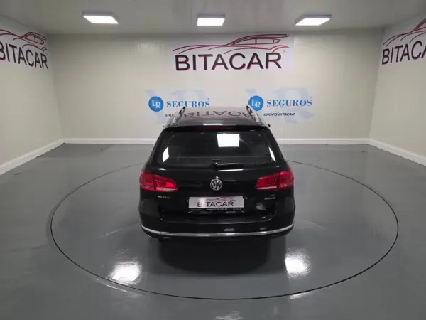 Volkswagen Passat 1.6 TDI Confortline 22