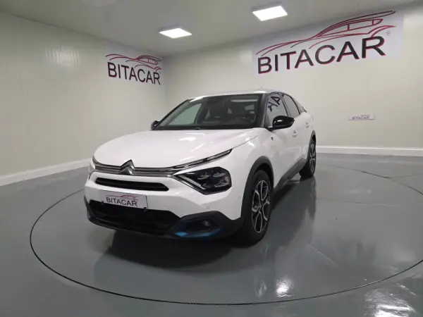 Citroen e-C4 SHINE 13