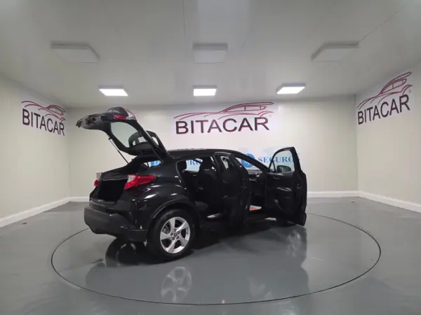 Toyota C-HR 1.8 HSD CONFORT 49