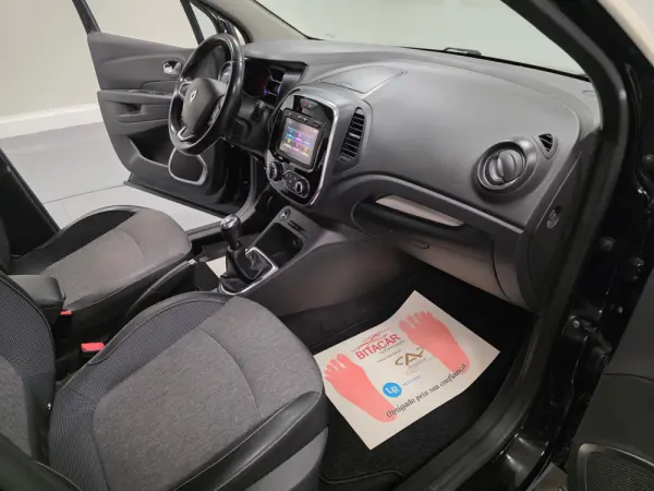 Renault Captur 1.5 DCI EXCLUSIVE 22