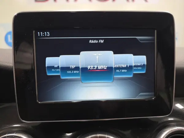 Mercedes-Benz CLA 180 d Shooting Brake Urban 90