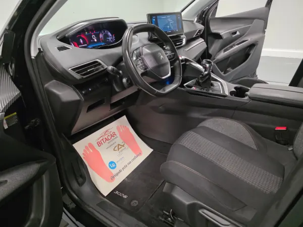 Peugeot 3008 1.5 BlueHDi Active Pack 76