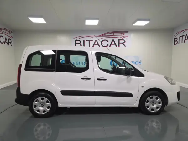 Peugeot Partner TEPEE 1.6 BLUEHDI 5 LUGARES 32
