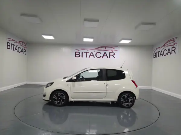 Renault Twingo 1.2 16V Dynamique 18