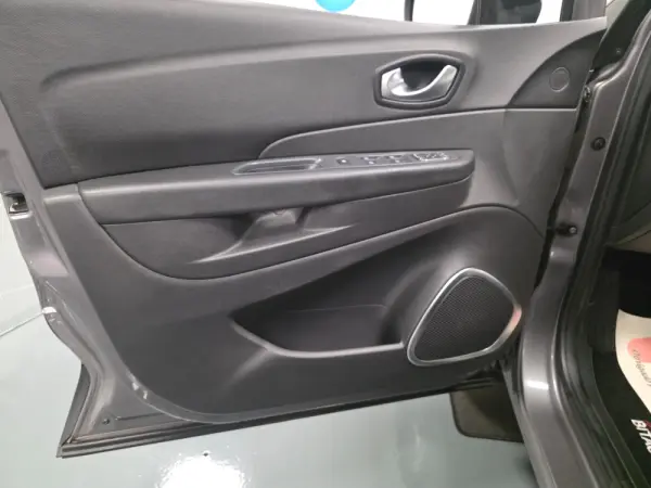 Renault Captur 1.5 DCI EXCLUSIVE 96