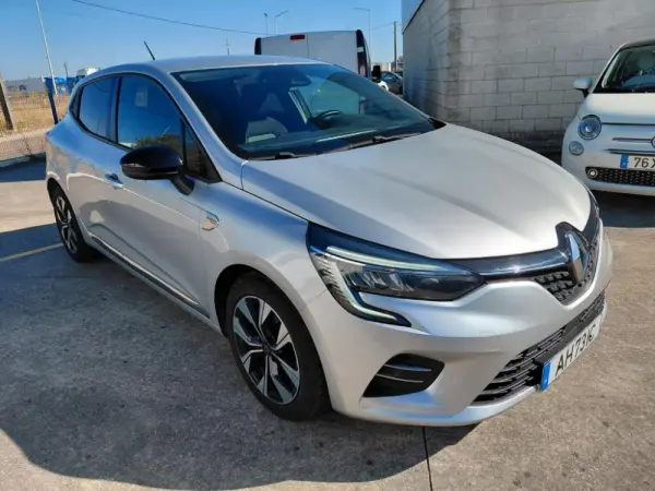 Renault Clio 1.0 TCE LIMITED 1