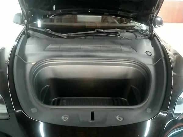 Tesla Model Y LONG RANGE TRAÇÃO INTEGRAL 6